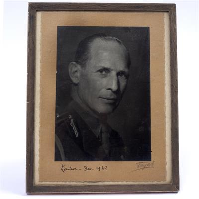 Lot 919 - FAYER