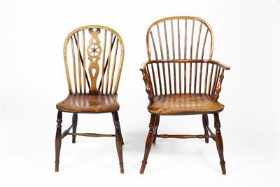 Lot 17 - Yew-wood and elm Windsor chair