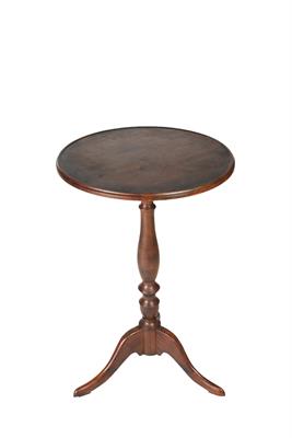 Lot 42 - Yew-wood circular occasional table