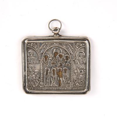 Lot 198 - White metal pendant icon