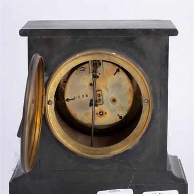 Lot 206 - Black slate mantel clock