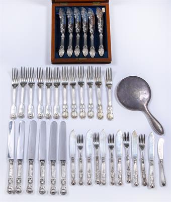 Lot 303 - Collection of silver cutlery to include