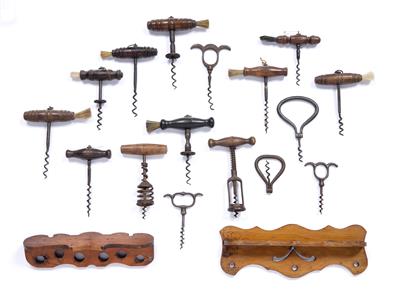 Lot 309 - Collection of corkscrews