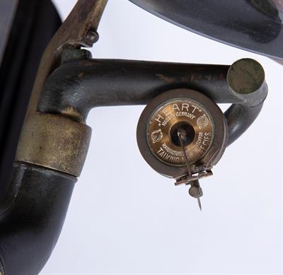 Lot 328 - Horn gramophone