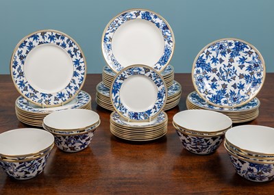 Lot 153 - A Wedgwood 'Hibiscus' bone china part dinner...