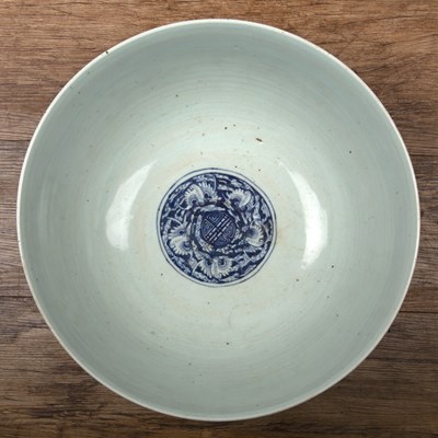 Lot 10 - Large blue and white punch bowl Chinese,...