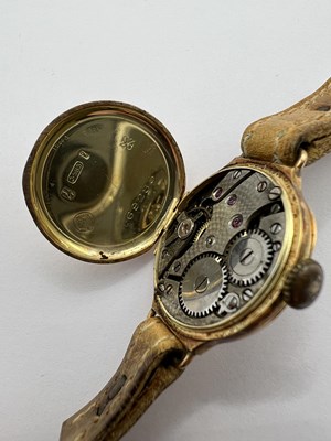 Lot 182 - A lady's wristwatch, the circular dial with...
