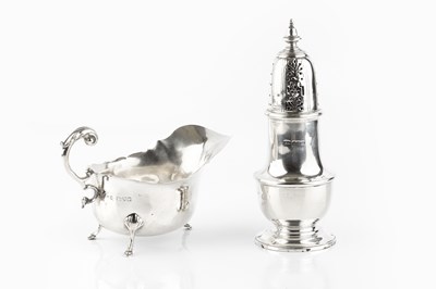 Lot 603 - An Edwardian silver sugar sifter, of baluster...