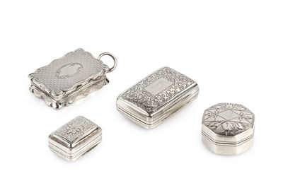 Lot 337 - A George III silver rectangular small...