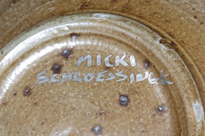 Lot 317 - Collection of studio pottery and ceramics...