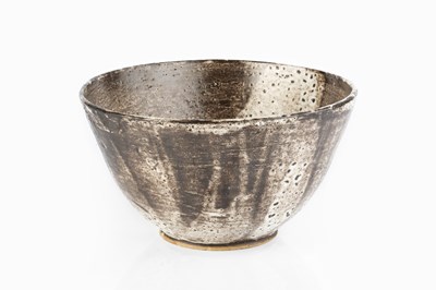 Lot 670 - Chris Carter (b.1945) Bowl textured white and...