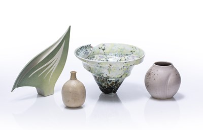 Lot 323 - Small collection of studio ceramics comprising...