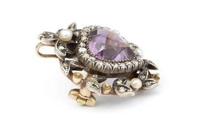 Lot 27 - A late 19th/early 20th century amethyst,...