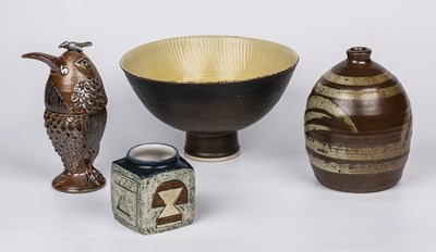 Lot 580 - Dan Finnegan (Contemporary) Bird pot and cover...