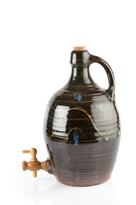 Lot 573 - Ray Finch (1914-2012) at Winchcombe Pottery...