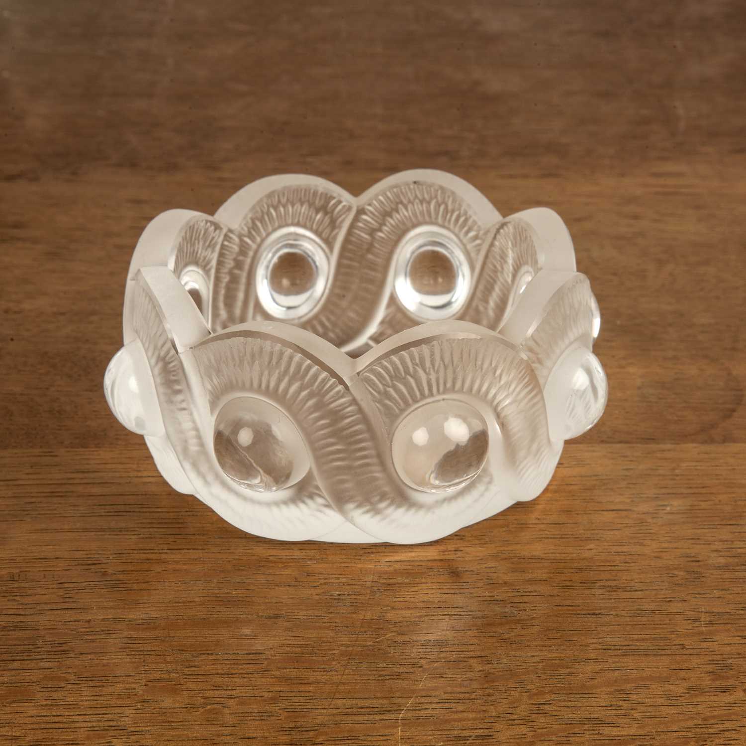 Lot 347 - René Lalique (1860-1945) 'Gao' glass ashtray,...