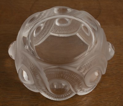 Lot 347 - René Lalique (1860-1945) 'Gao' glass ashtray,...