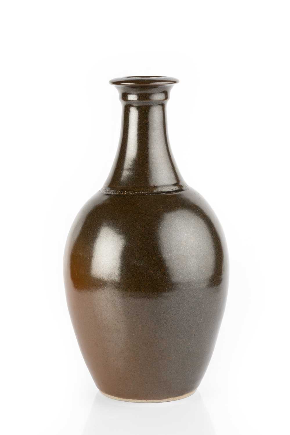 Lot 660 - Nic Harrison (b.1949) Vase tenmoku glaze...