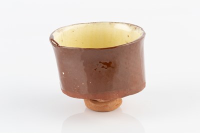 Lot 702 - Mo Jupp (1938-2018) Yunomi 50 from a series of...