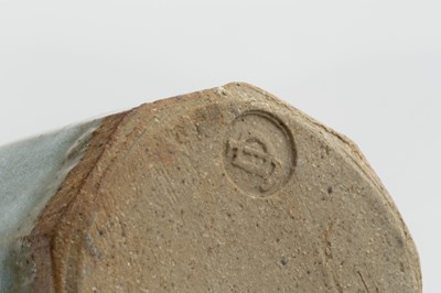Lot 578 - Don Jones (1936-2019) at Winchcombe Pottery...