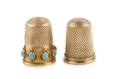 Lot 348 - A 19th century gold thimble, set with a band...