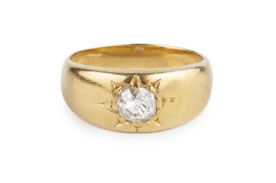 Lot 38 - A diamond single stone gypsy ring, the tapered...