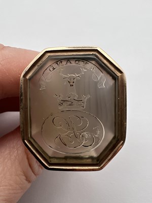 Lot 19 - A collection of antique and later hardstone...
