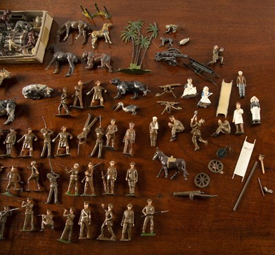Lot 194 - Collection of military and civilian lead...