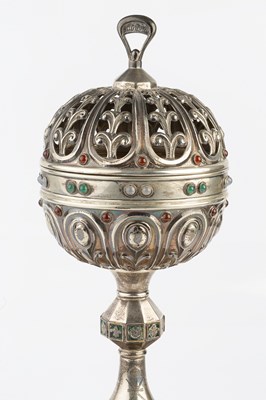 Lot 464 - An Omani silver incense burner, the pierced...