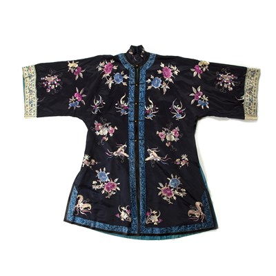 Lot 363 - Navy silk robe Chinese embroidered with...