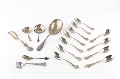 Lot 563 - A set of eleven American silver teaspoons,...