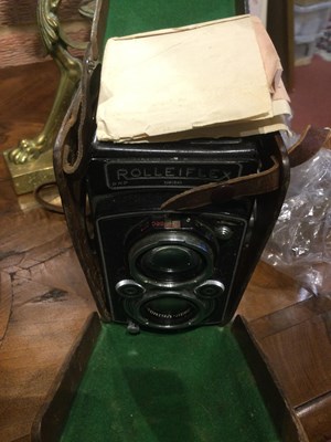 Lot 398 - A Rolleiflex Automat Model 3 camera DRP...