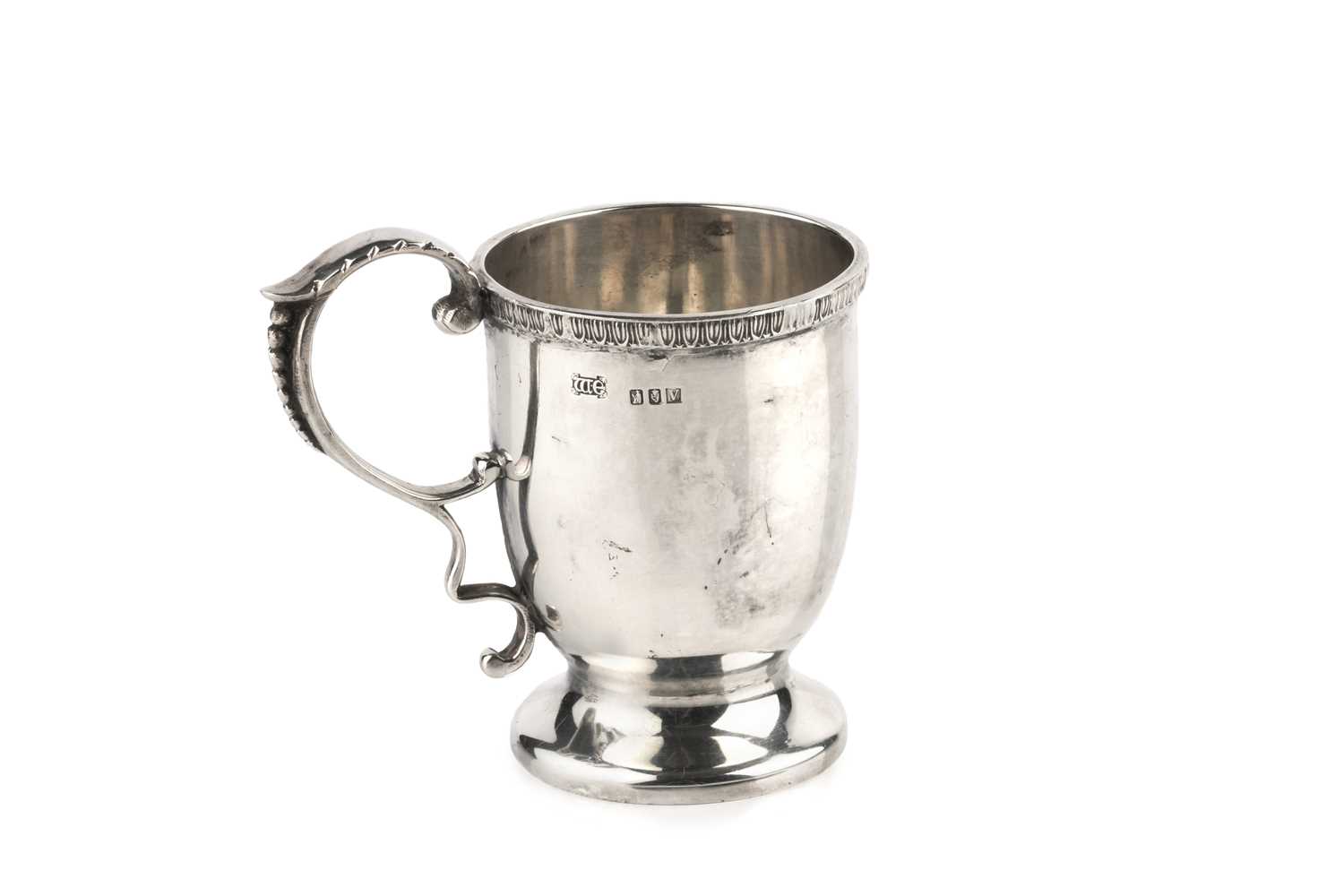 Lot 569 - An Irish silver christening cup, with...