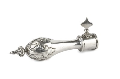 Lot 542 - A 19th century silver plated ham holder, the...