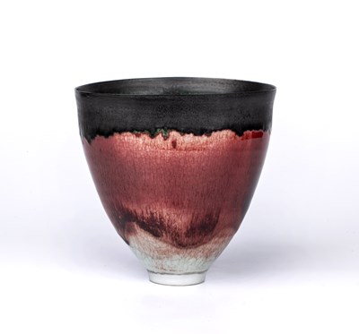 Lot 695 - Eddie Curtis (b.1953) Vessel porcelain with a...