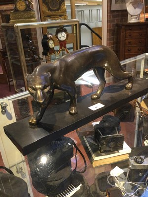 Lot 47 - A Marti Font bronze leopard, mounted on a...