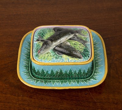 Lot 257 - George Jones majolica sardine box, cover, and...