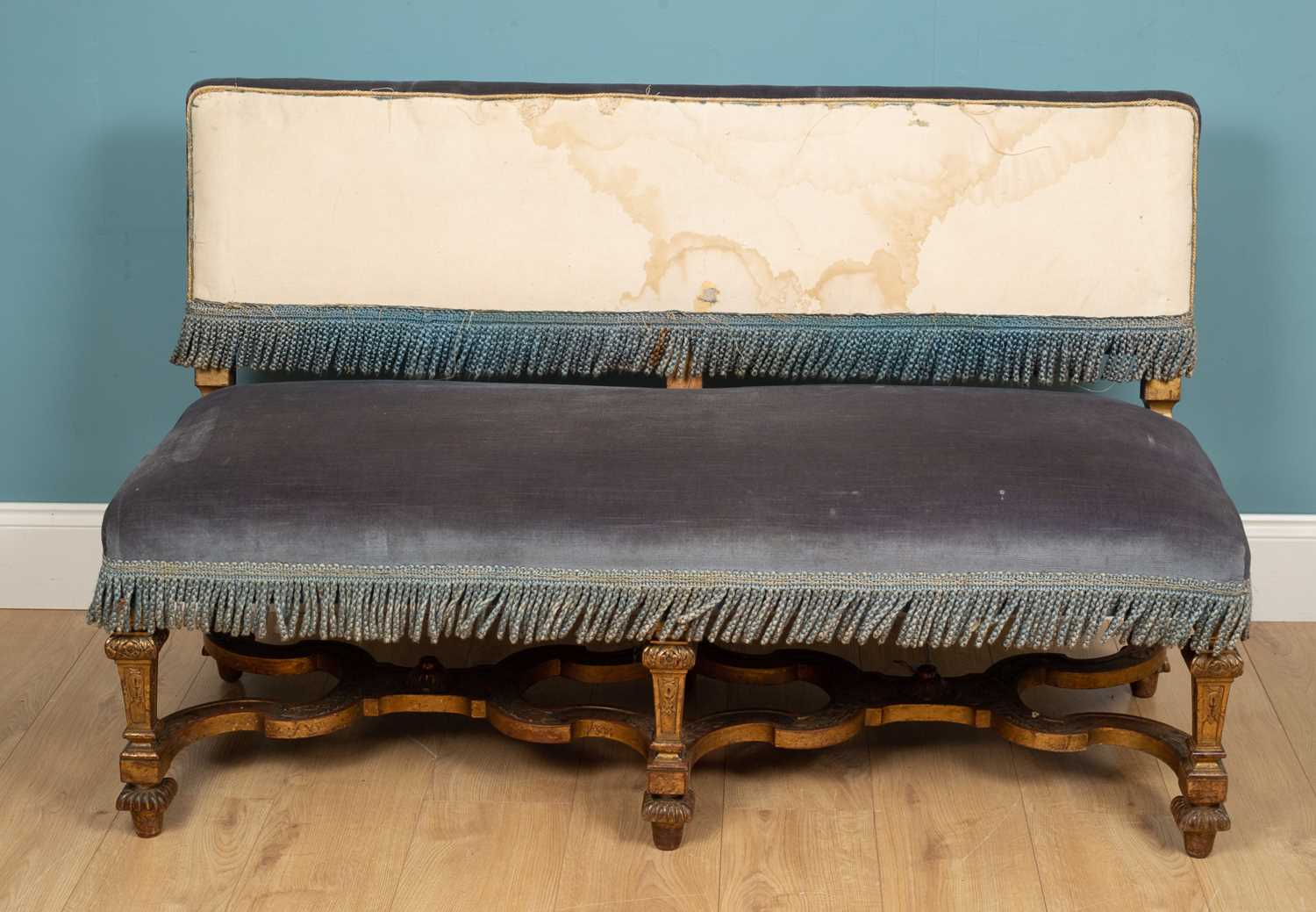 Lot 136 - An 18th century French style settee