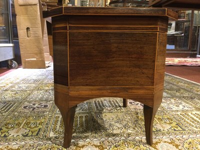 Lot 114 - An early 19th century rosewood tea caddy...