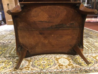 Lot 114 - An early 19th century rosewood tea caddy...