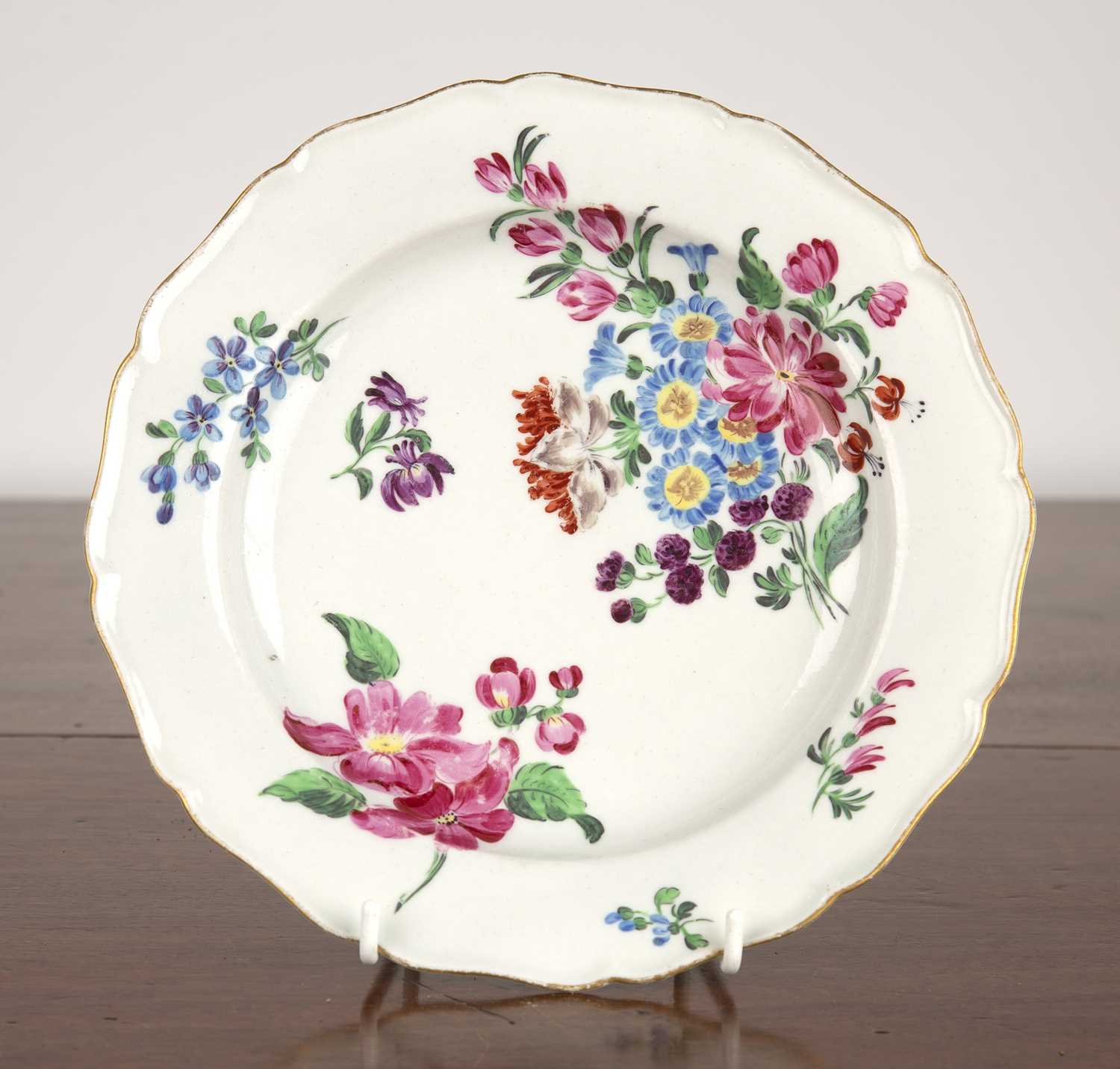 Lot 311 - Porcelain plate, probably Worcester circa