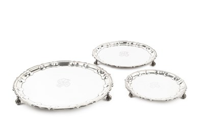 Lot 612 - A set of three Edwardian graduated silver...