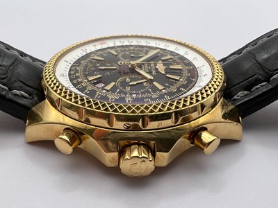 Lot 189 - An 18ct gold Special Edition 30 Seconds...