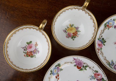 Lot 268 - Group of Nantgarw porcelain 19th Century, to...