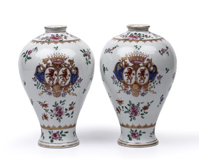 Lot 92 - A pair of Sampson porcelain vases of baluster...