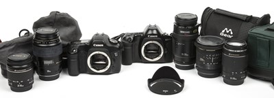 Lot 378 - A Canon EOS 5D Camera outfit to include:...