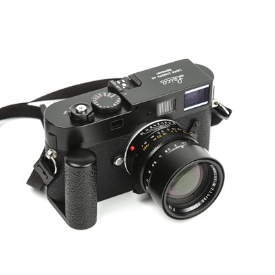 Lot 389 - A Leica Rangefinder M9-P digital camera Serial...