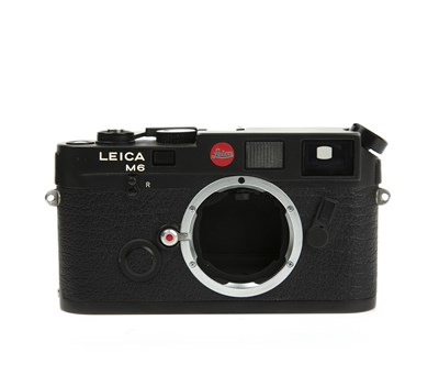 Lot 390 - A Leica M6 Rangefinder camera, body in black,...