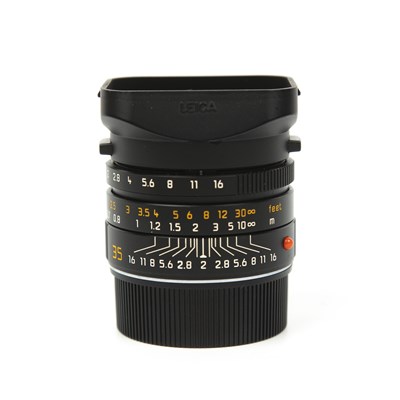 Lot 391 - A Leica Summicron-m f/2/35 ASPH E39 3865032 lens.