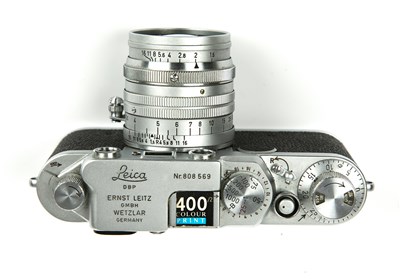 Lot 392 - A 1956 Leica IIf Rangefinder camera, Serial No....